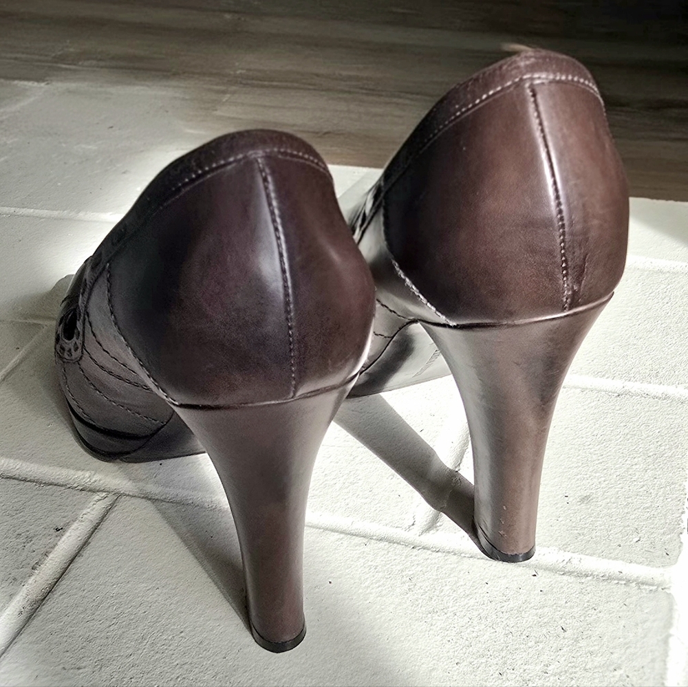 Vintage Bottega Veneta Brown Leather Stitch Detail Platform Pumps - Picture 5 of 11